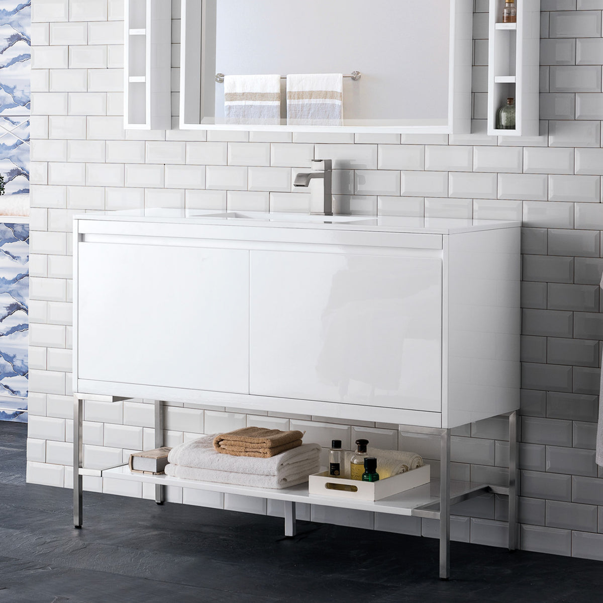 47.3" Mantova Single Bathroom Vanity, Glossy White w/ Brushed Nickel Base